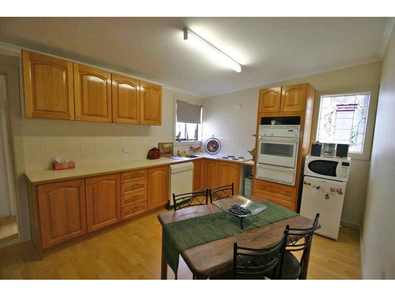 61 Elizabeth Street, Ararat VIC 3377