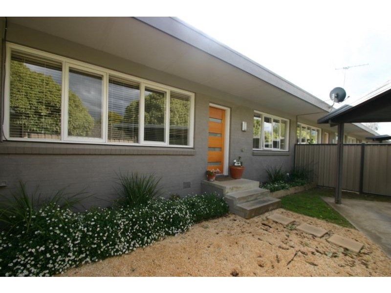 2/11 High Street, Ararat VIC 3377