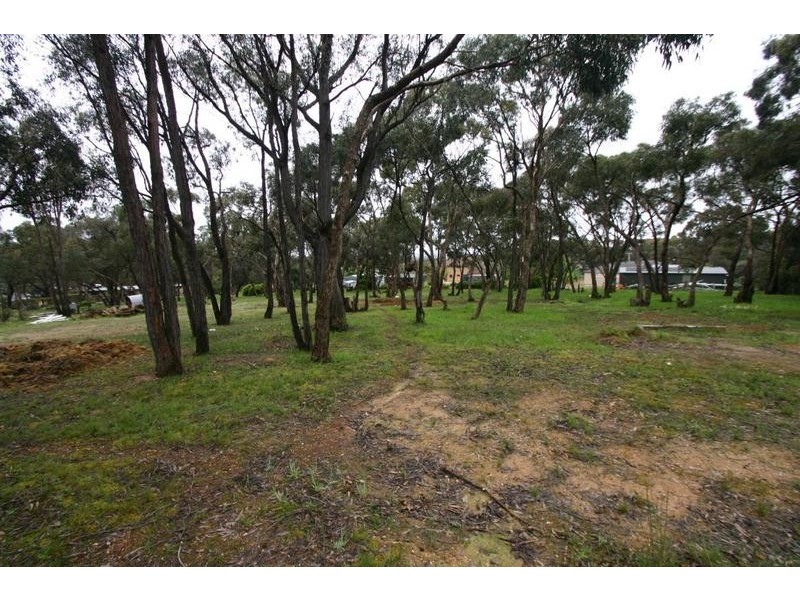 18 Wilding Court, Ararat VIC 3377