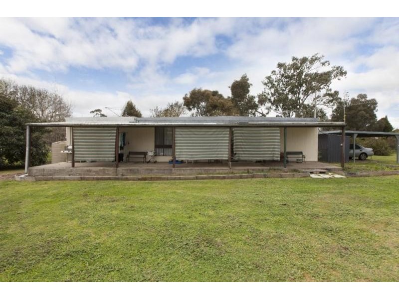 56 CLARKE STREET, Elmhurst VIC 3469