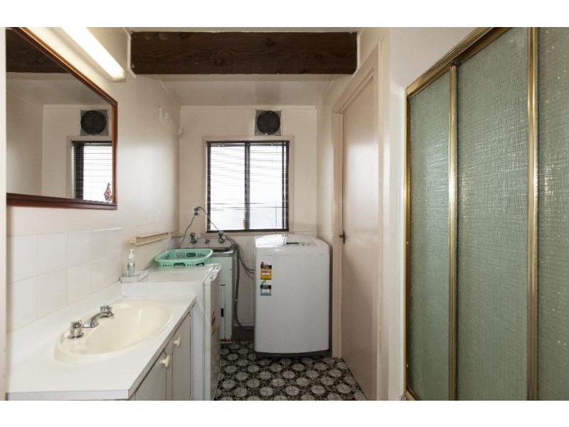 56 CLARKE STREET, Elmhurst VIC 3469