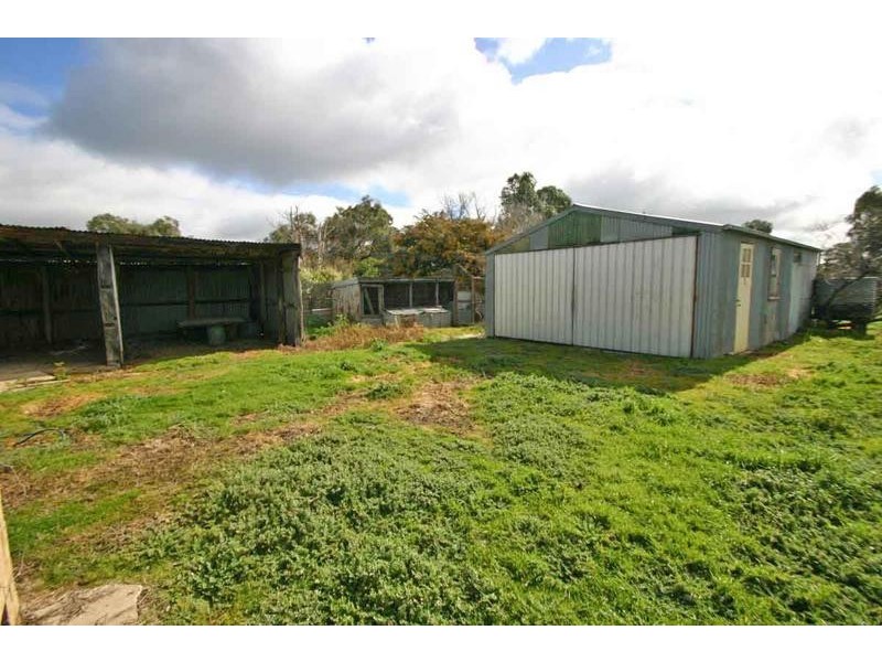 16 McLean Street, Ararat VIC 3377