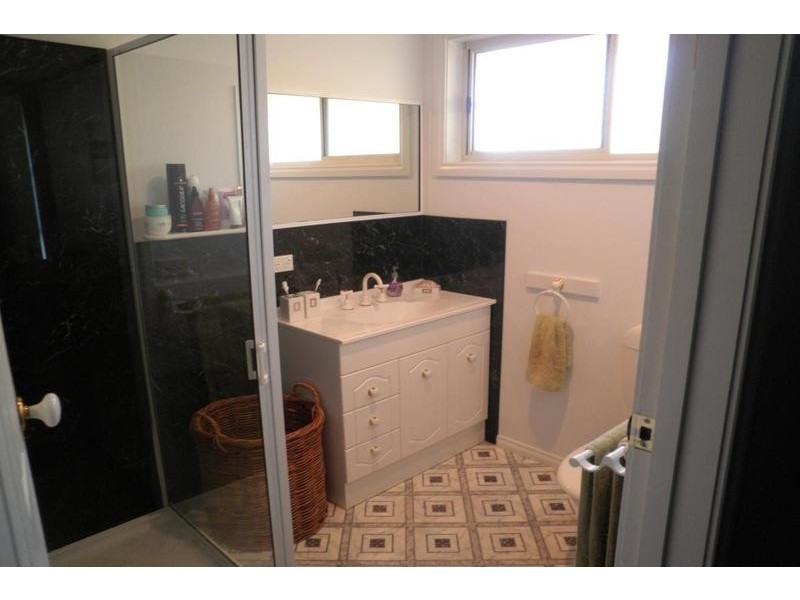 52 Banfield Street, Ararat VIC 3377