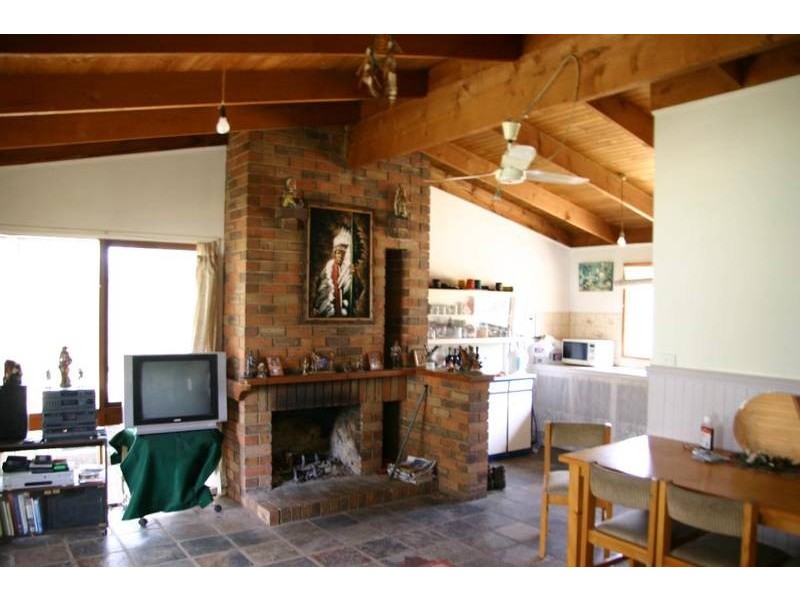 105 Metcalfe Road, Great Western VIC 3377