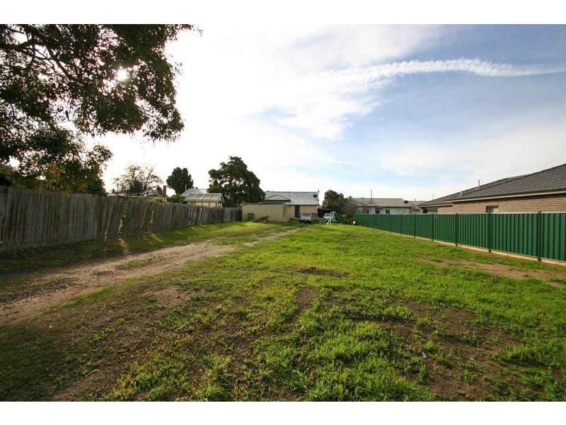 5 Jenkin Street, Ararat VIC 3377