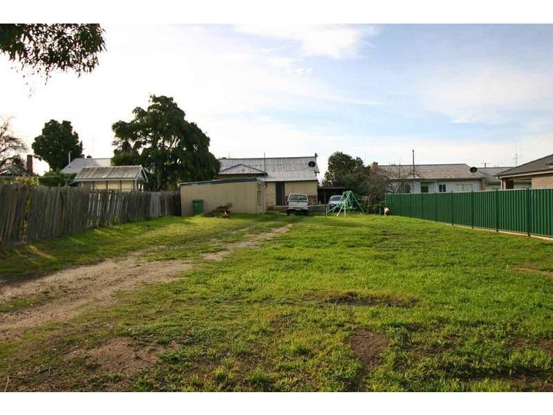 5 Jenkin Street, Ararat VIC 3377