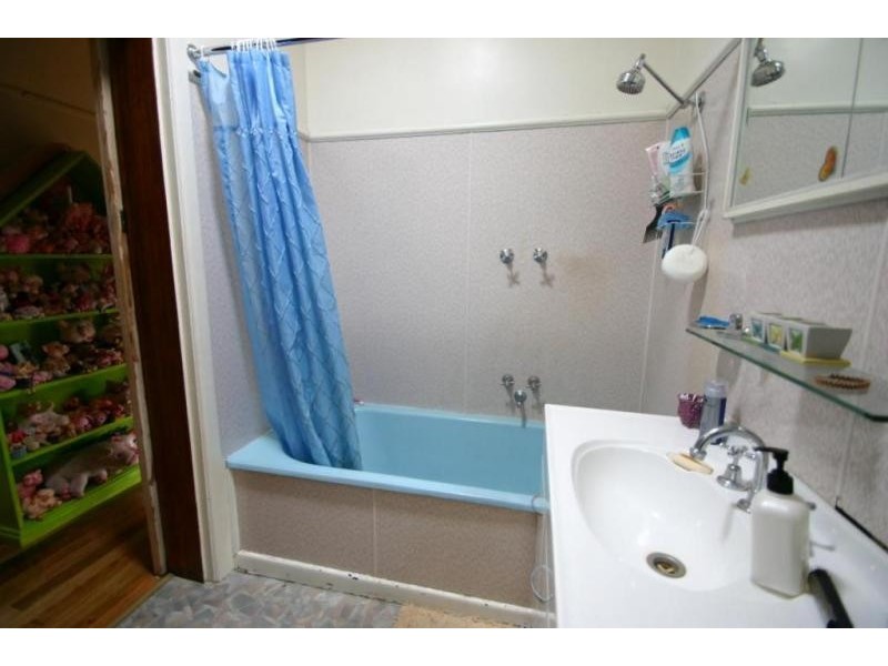 27 Tuson Street, Ararat VIC 3377