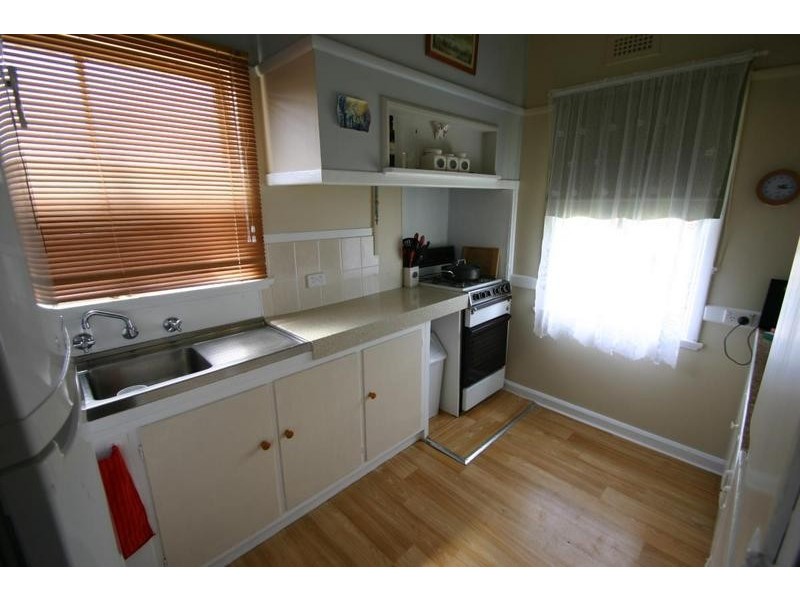 17 Wilmot Street, Ararat VIC 3377