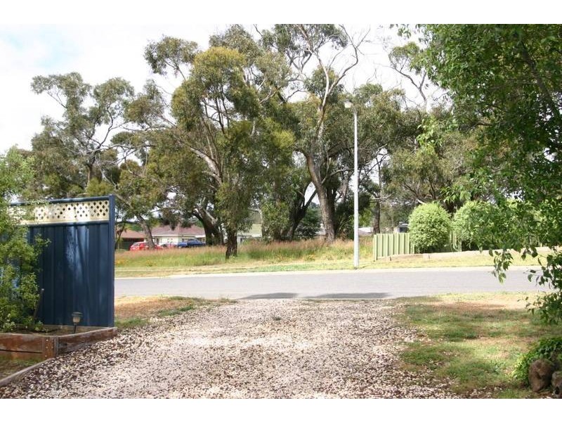 7 Vanstan Street, Ararat VIC 3377