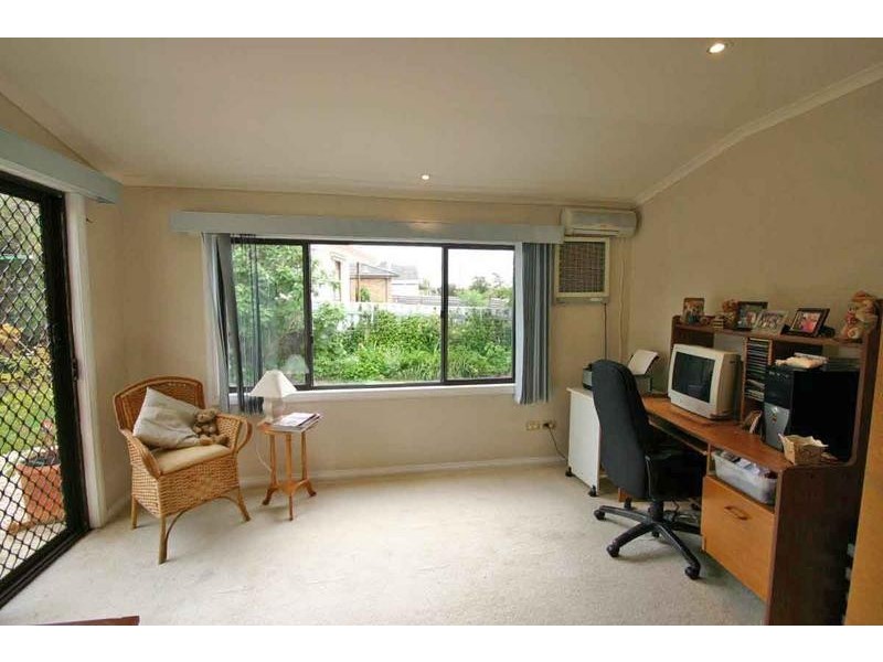 11 George Road, Ararat VIC 3377