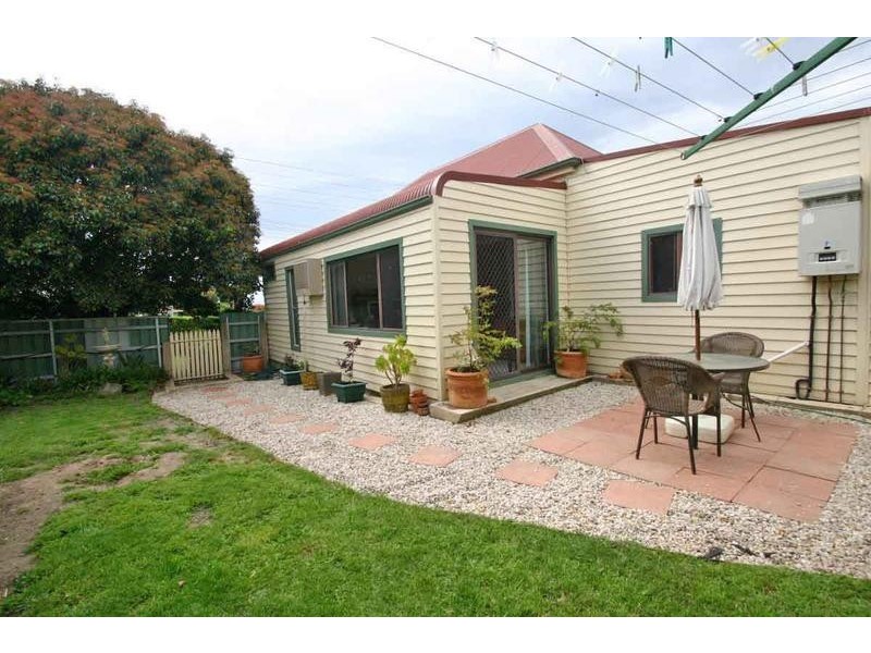 11 George Road, Ararat VIC 3377