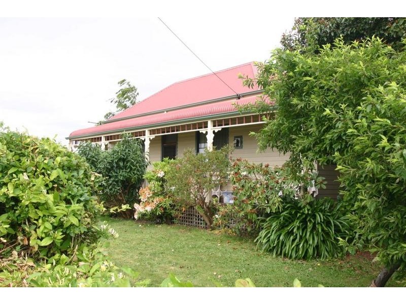 11 George Road, Ararat VIC 3377