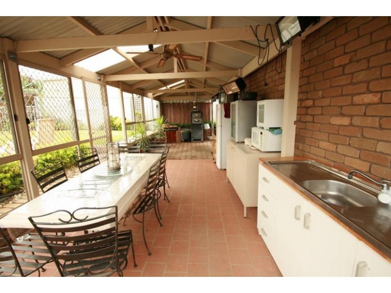 21 Henderson Street, Ararat VIC 3377