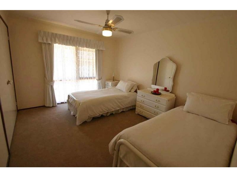 21 Henderson Street, Ararat VIC 3377