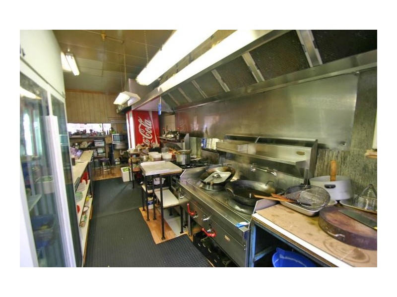 202-204 Barkly Street, Ararat VIC 3377