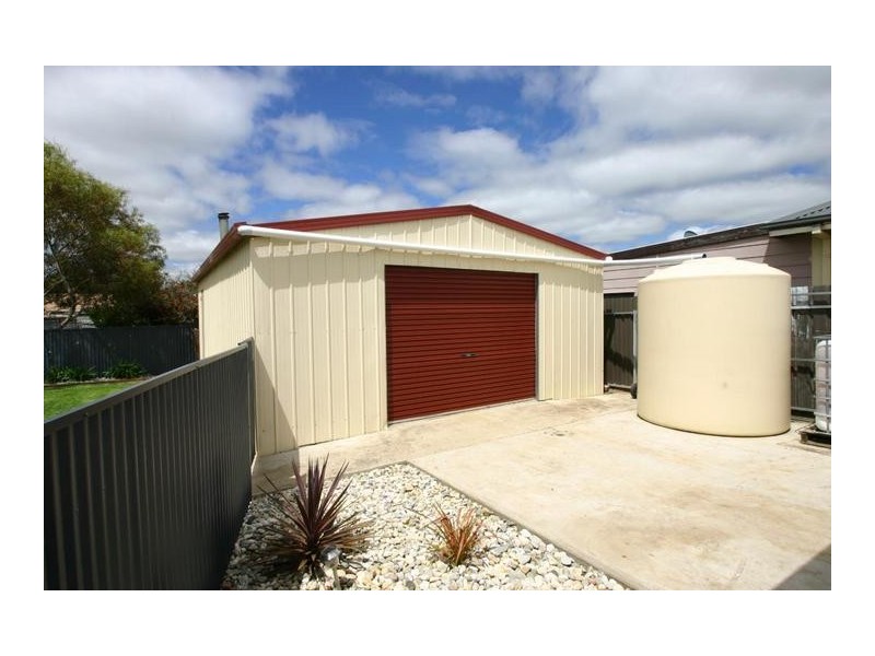 9 Elizabeth Street, Ararat VIC 3377