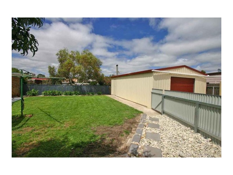 9 Elizabeth Street, Ararat VIC 3377