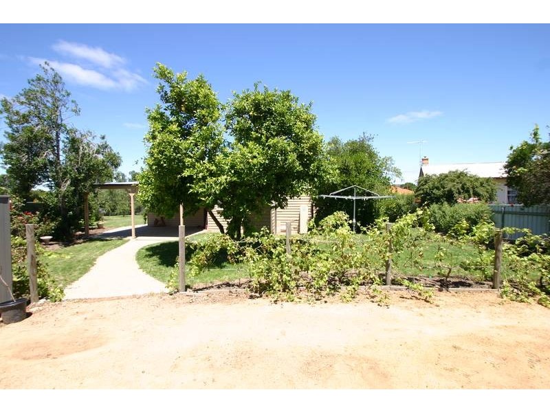 1 Clay Street, Ararat VIC 3377