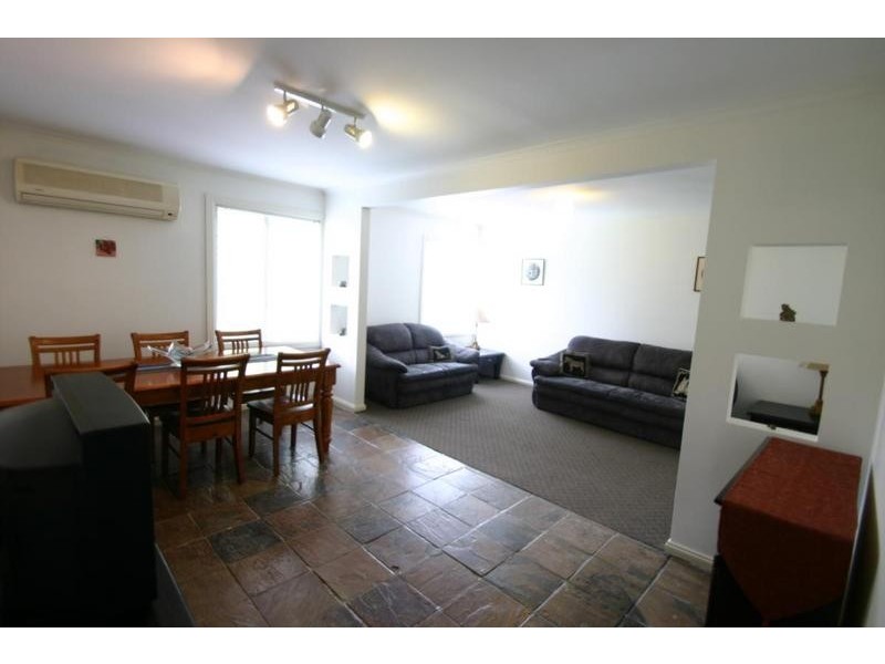 43 Elizabeth Street, Ararat VIC 3377