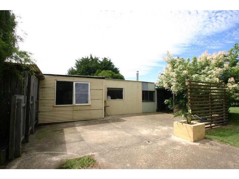 43 Elizabeth Street, Ararat VIC 3377