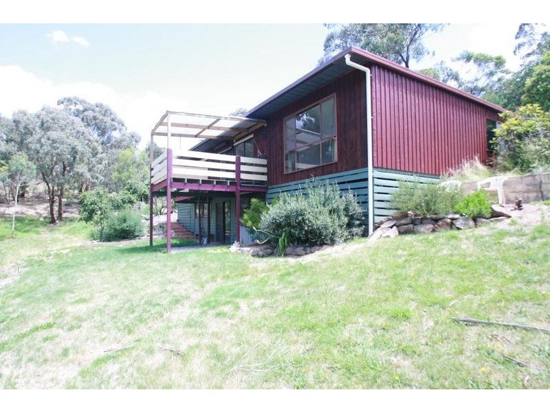 34 Cameron Road, Ararat VIC 3377