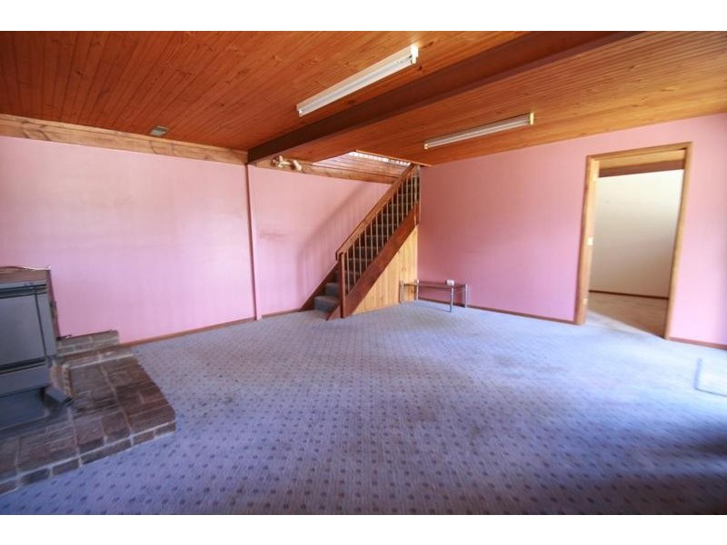 34 Cameron Road, Ararat VIC 3377