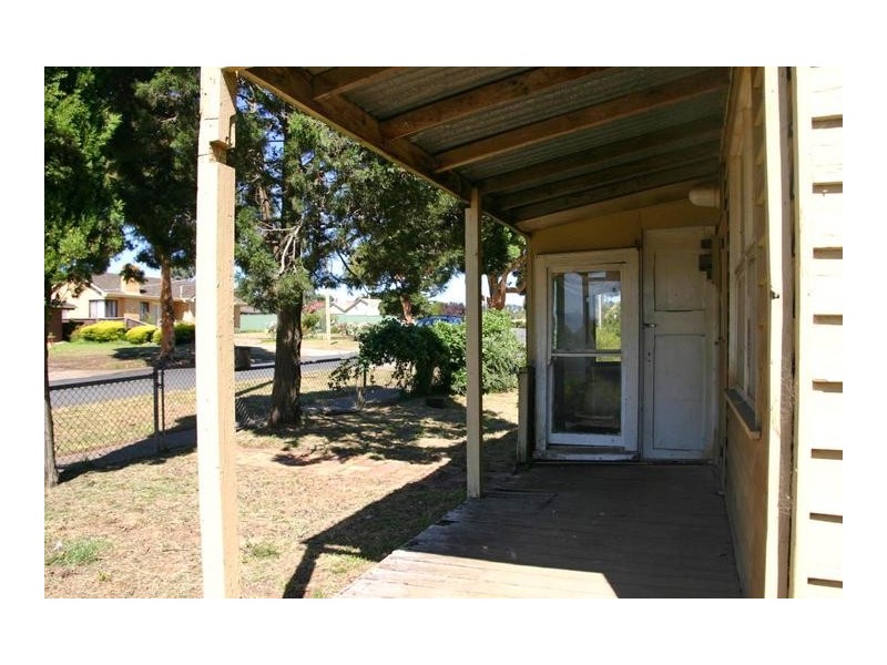 67 Churchill Avenue, Ararat VIC 3377