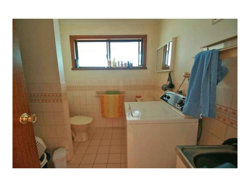 1586 Carnham Rd, Mena Park VIC 3373