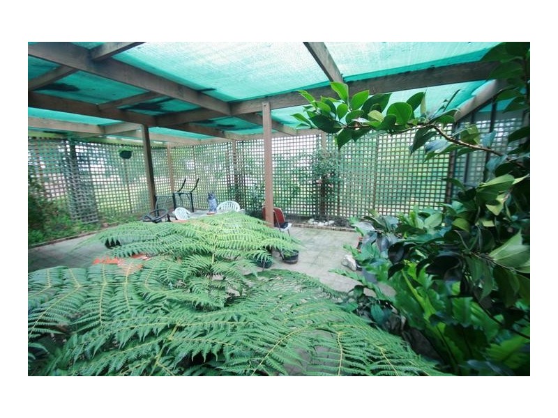 1586 Carnham Rd, Mena Park VIC 3373