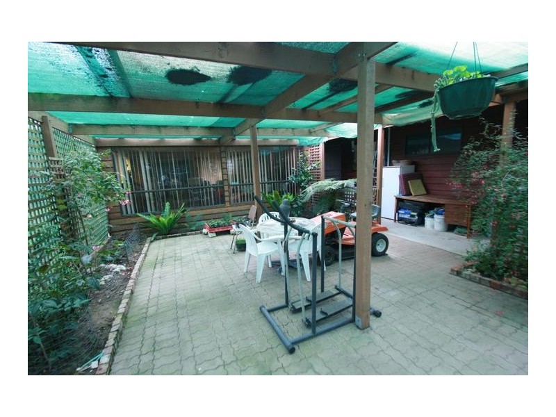 1586 Carnham Rd, Mena Park VIC 3373