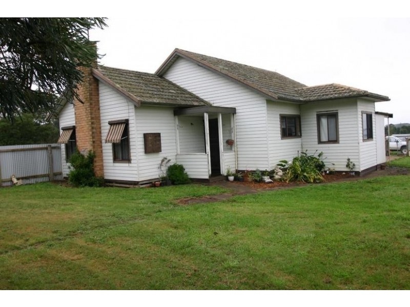 2200 Mortlake Ararat Rd, Woorndoo VIC 3272