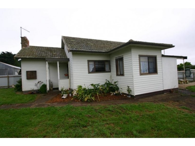 2200 Mortlake Ararat Rd, Woorndoo VIC 3272