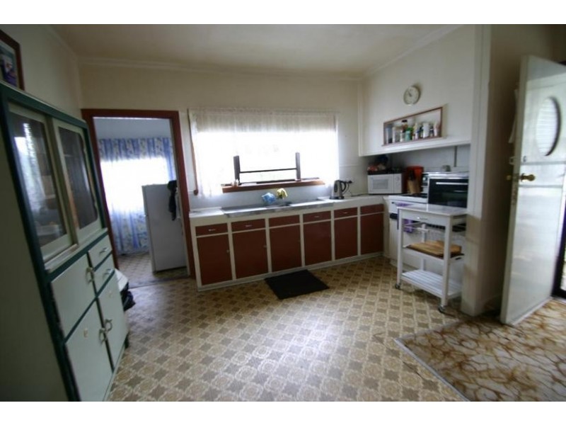 2200 Mortlake Ararat Rd, Woorndoo VIC 3272