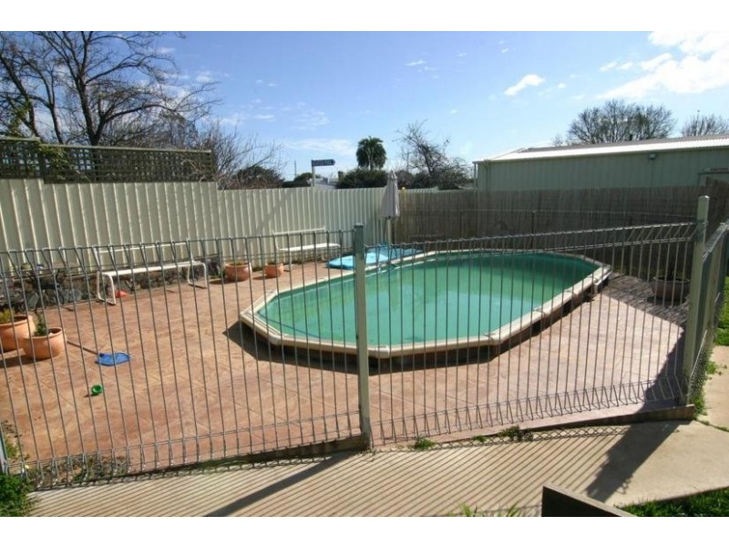 137 Moore Street, Ararat VIC 3377