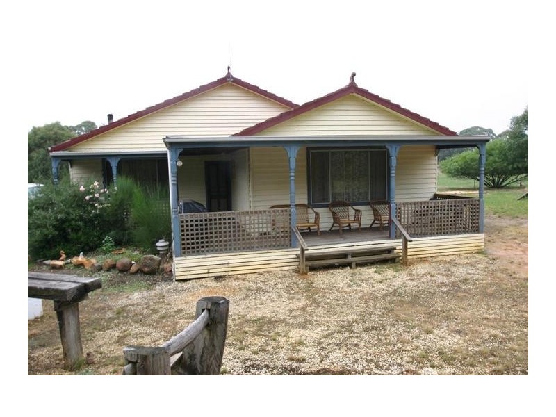 98 Buangor Road, Buangor VIC 3375