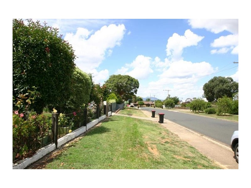 7 Ford Street, Ararat VIC 3377