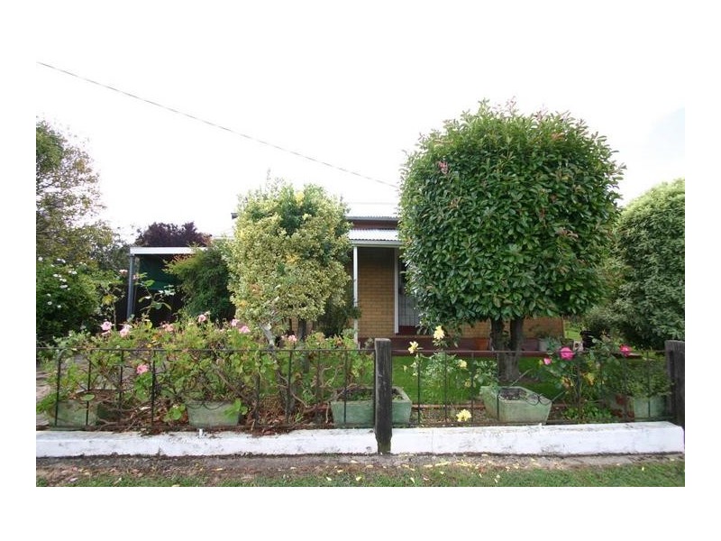 7 Ford Street, Ararat VIC 3377