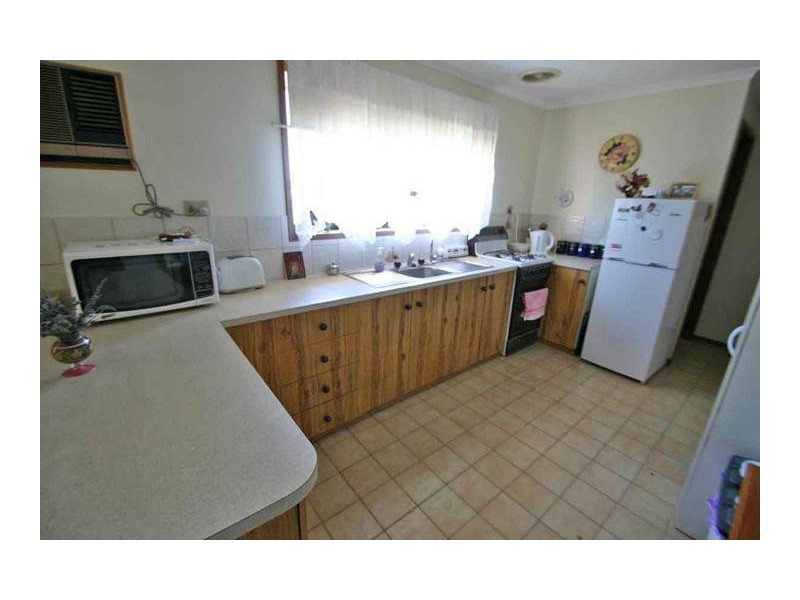 32 Hewitt Street, Ararat VIC 3377