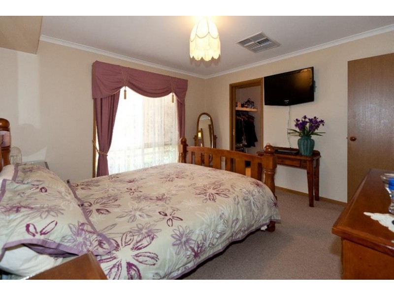 14 Blake Street, Ararat VIC 3377