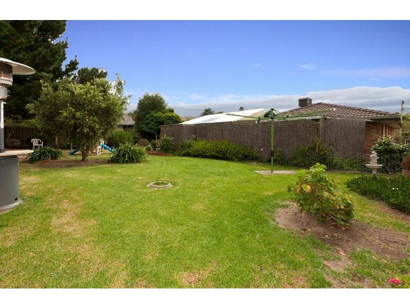 6 Blackie Avenue, Ararat VIC 3377