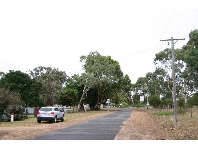 9 Briggs St, Glenorchy VIC 3385