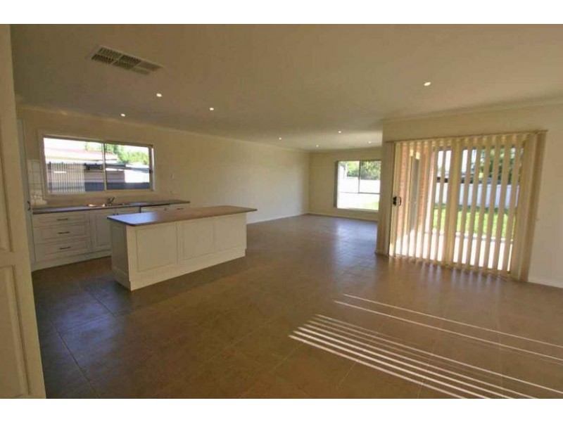 95 Moore Street, Ararat VIC 3377