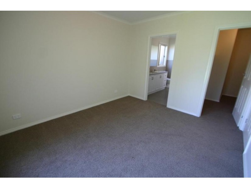 95 Moore Street, Ararat VIC 3377