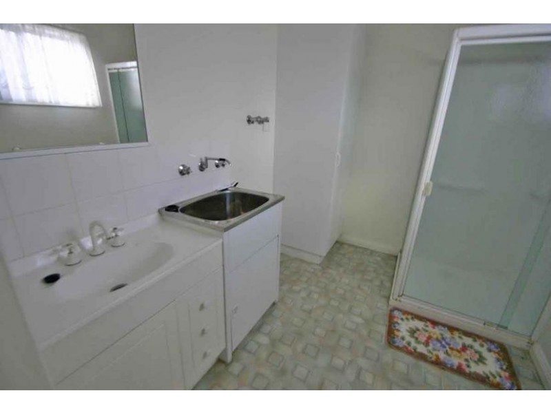 11 Capp Street, Ararat VIC 3377