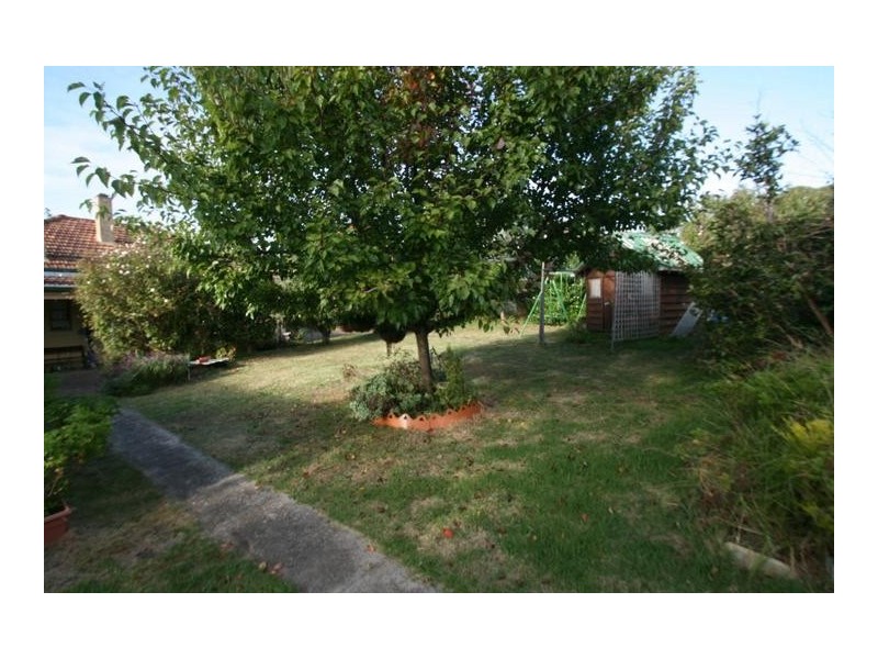 36 Barkly Street West, Ararat VIC 3377