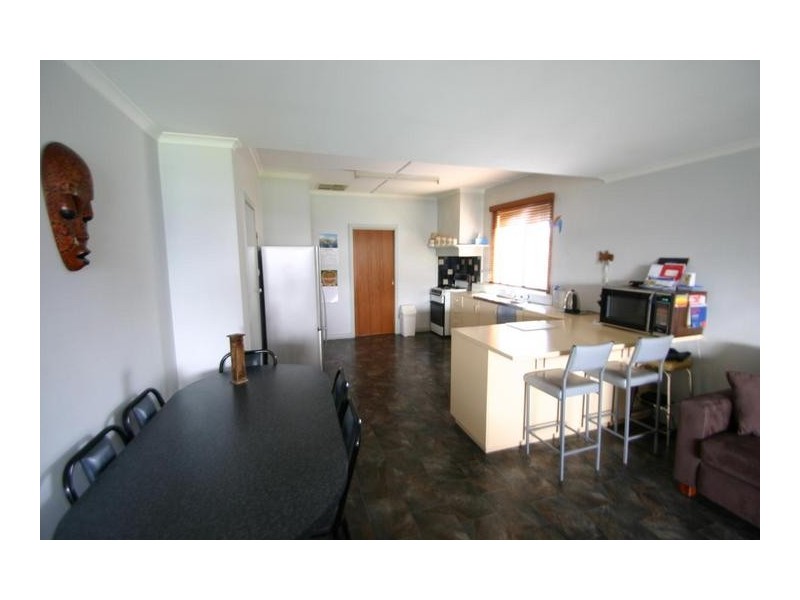 5 Rotary Avenue, Ararat VIC 3377