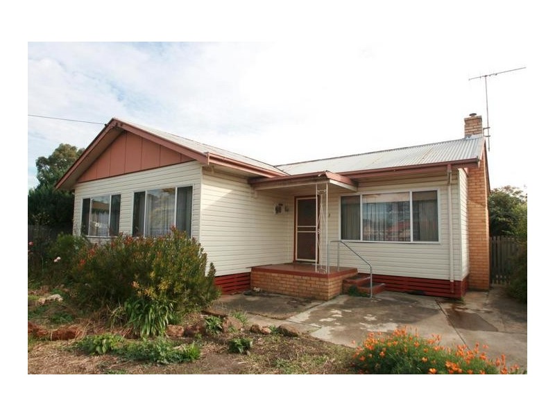 3 Clay Street, Ararat VIC 3377