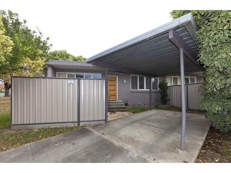 1/11 High Street, Ararat VIC 3377