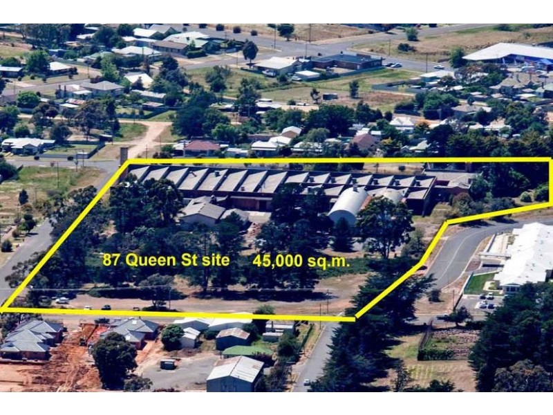 87 Queen Street, Ararat VIC 3377