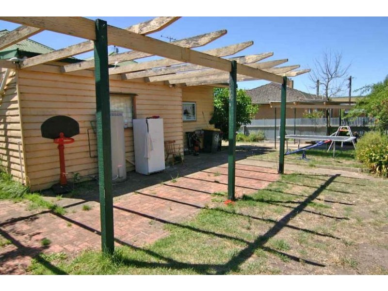 65 Elizabeth Street, Ararat VIC 3377